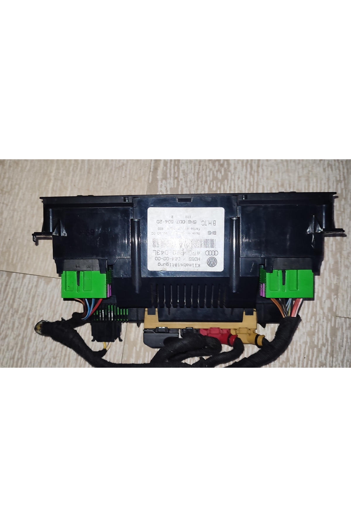 A6 C5 Klima Paneli 4B0820043L - Görsel 3