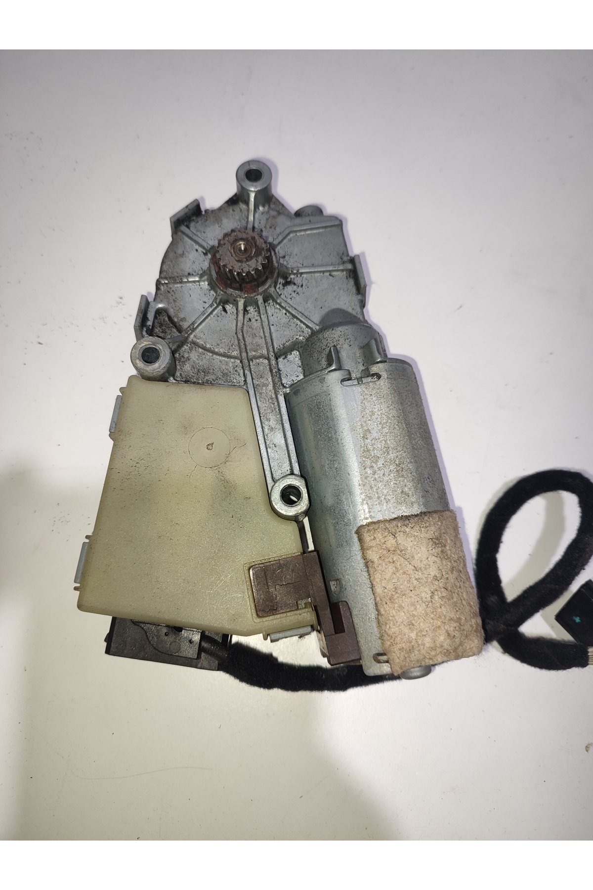 Audi A4 Sanruf motoru AY Sanruf motoru A4 S4 B6 4B0959591D - Görsel 2