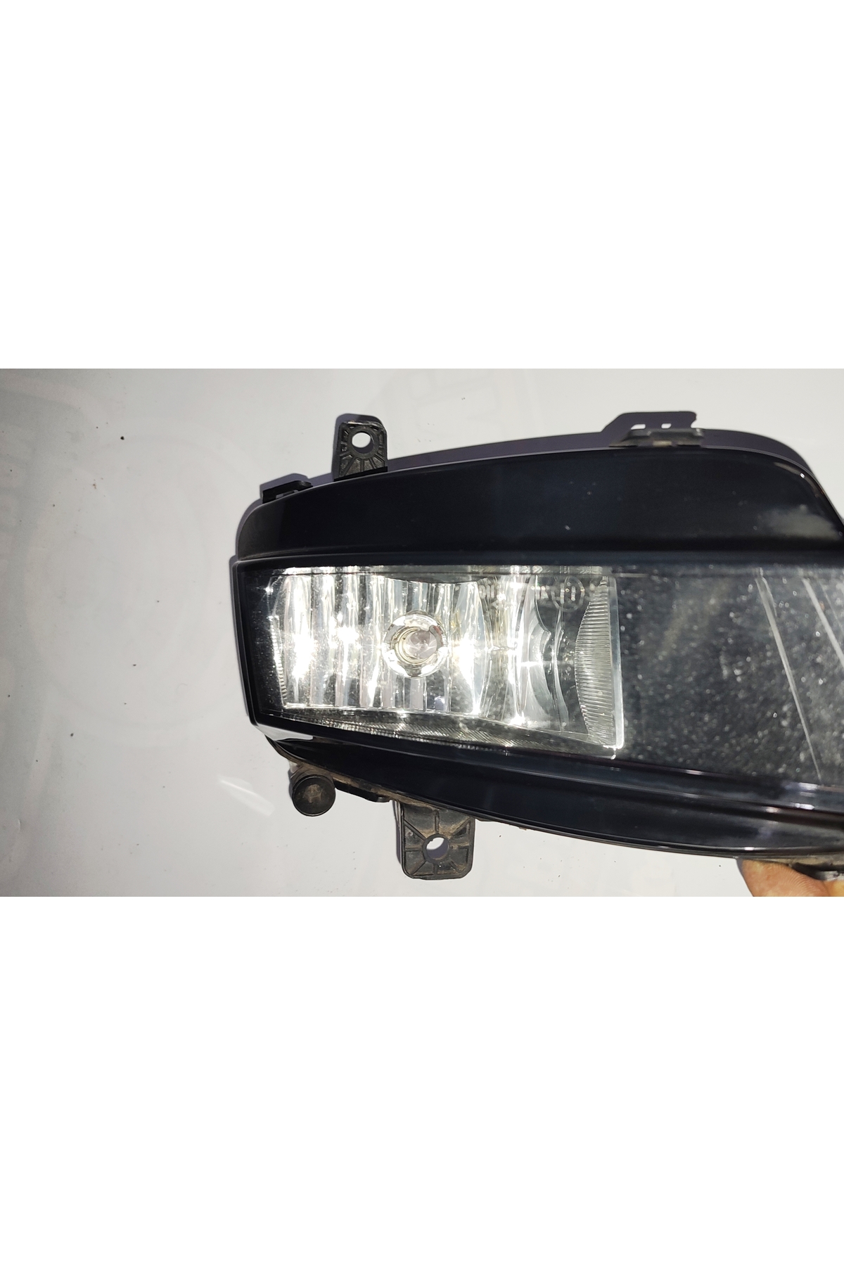 Golf 7 sağ sis farı yolcu taraf 5G0941662D Hella