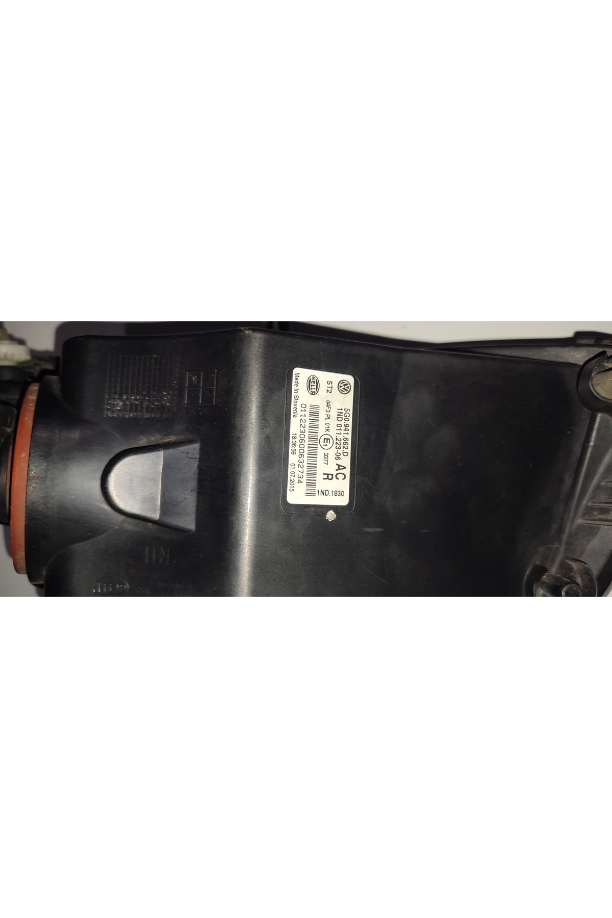 Golf 7 sağ sis farı yolcu taraf 5G0941662D Hella - Görsel 3