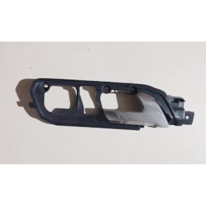 Polo sağ ön iç kapı kolu oem Polo 9N 6Q0837174