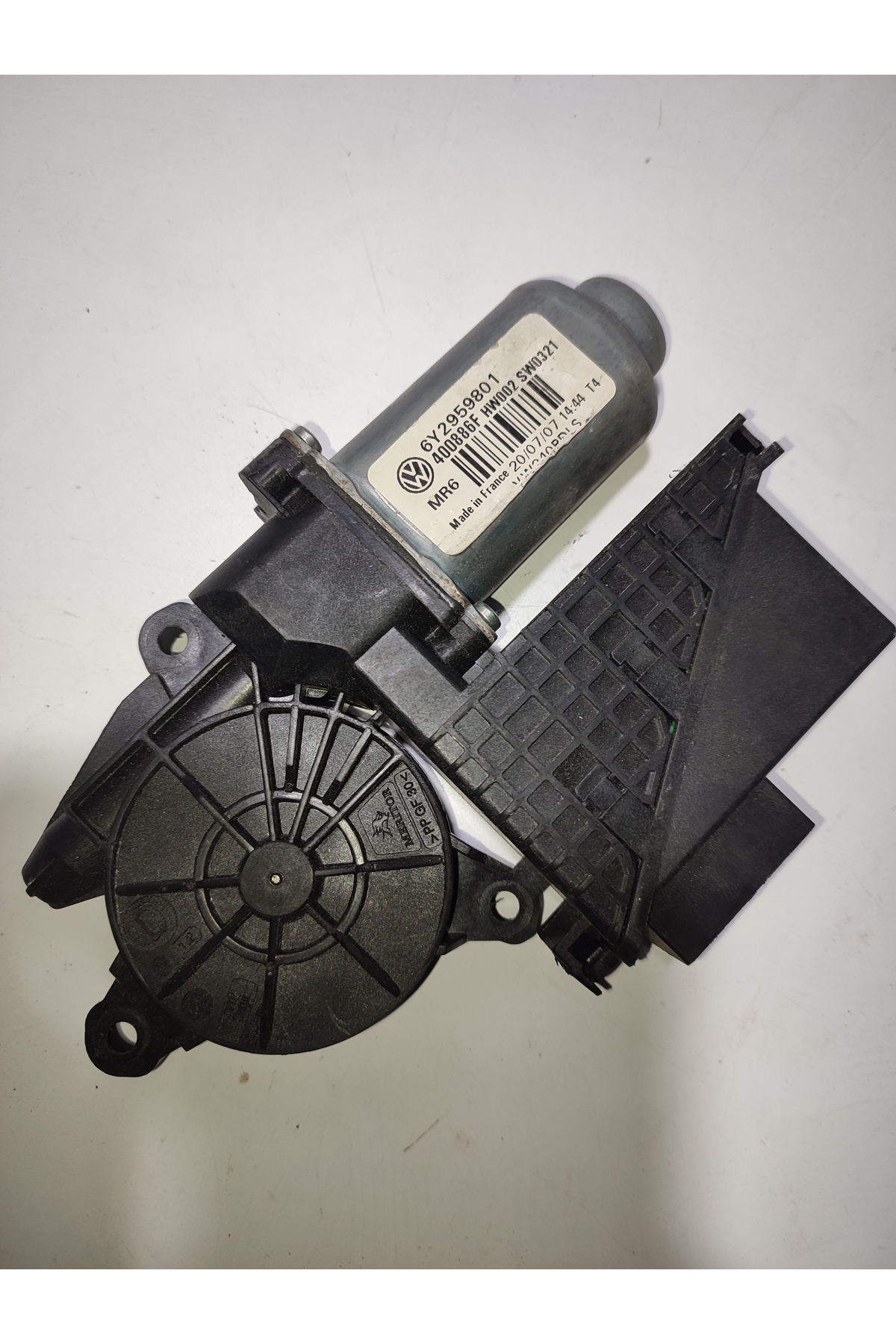 6Y2959801 400886F HW002 SW0321 Temıc 440774FR 401355A8 Fabia T5 cam motoru sağ