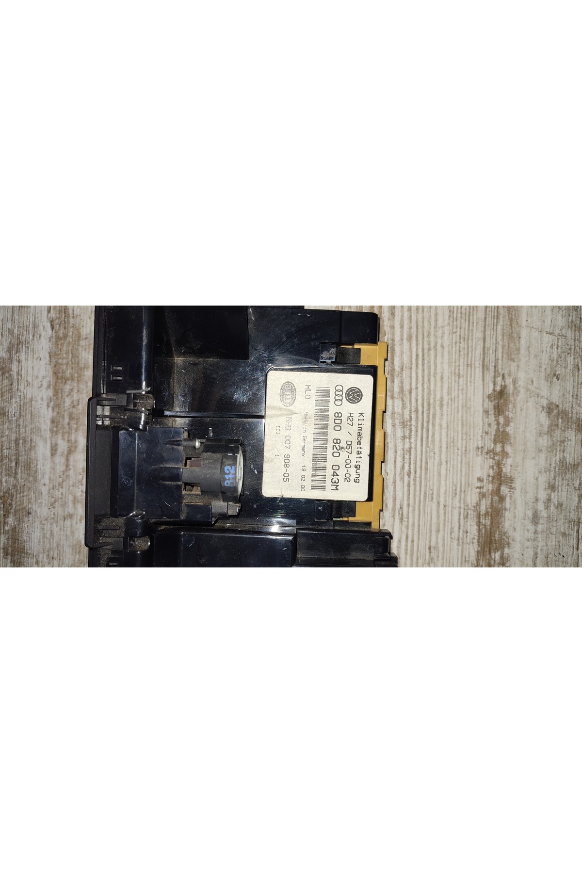 A4 B5 Klima Paneli 8D0820043M - Görsel 3