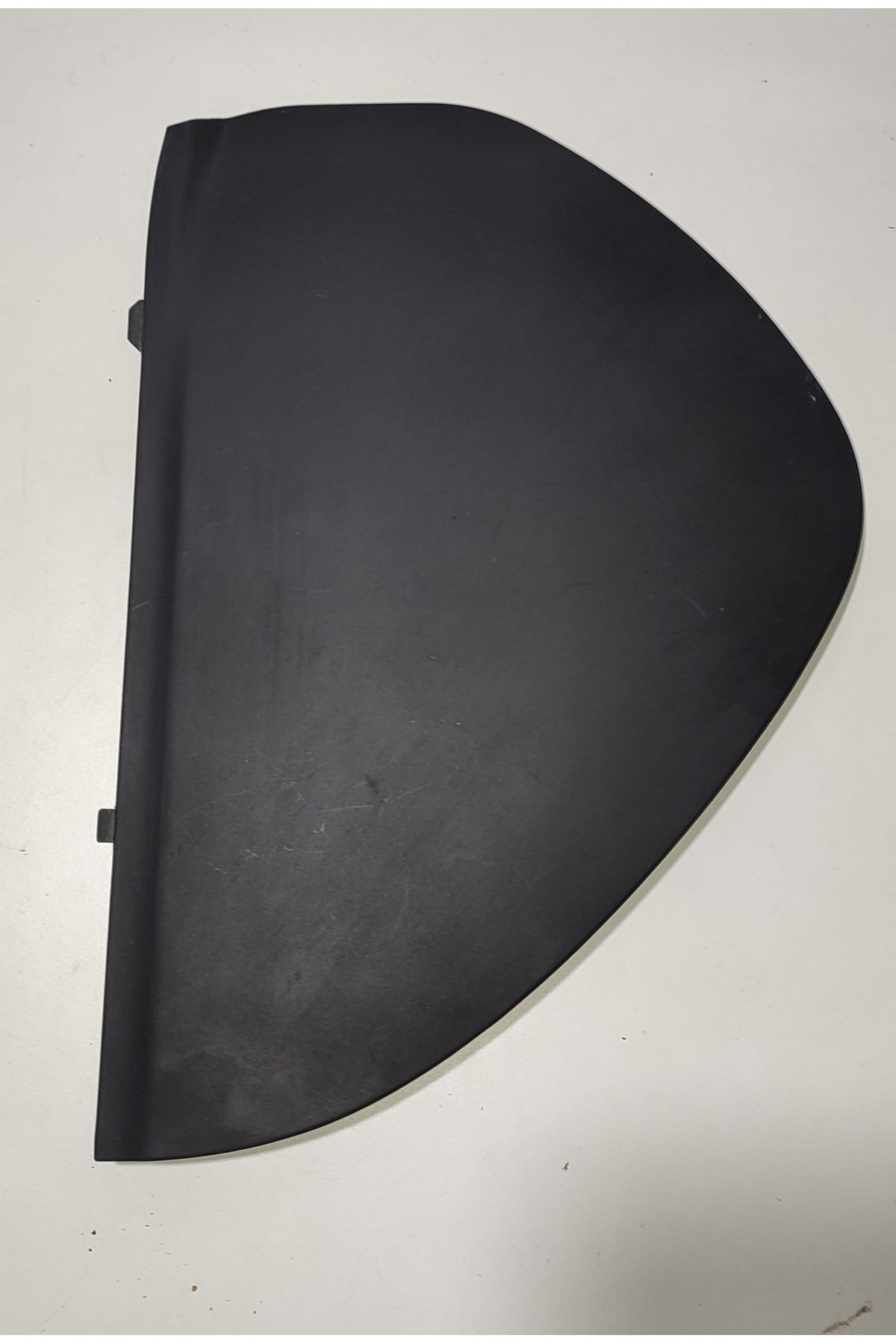 A3 göğüs yan kapak A3 8L torpido yan trim kapak 8l0857085