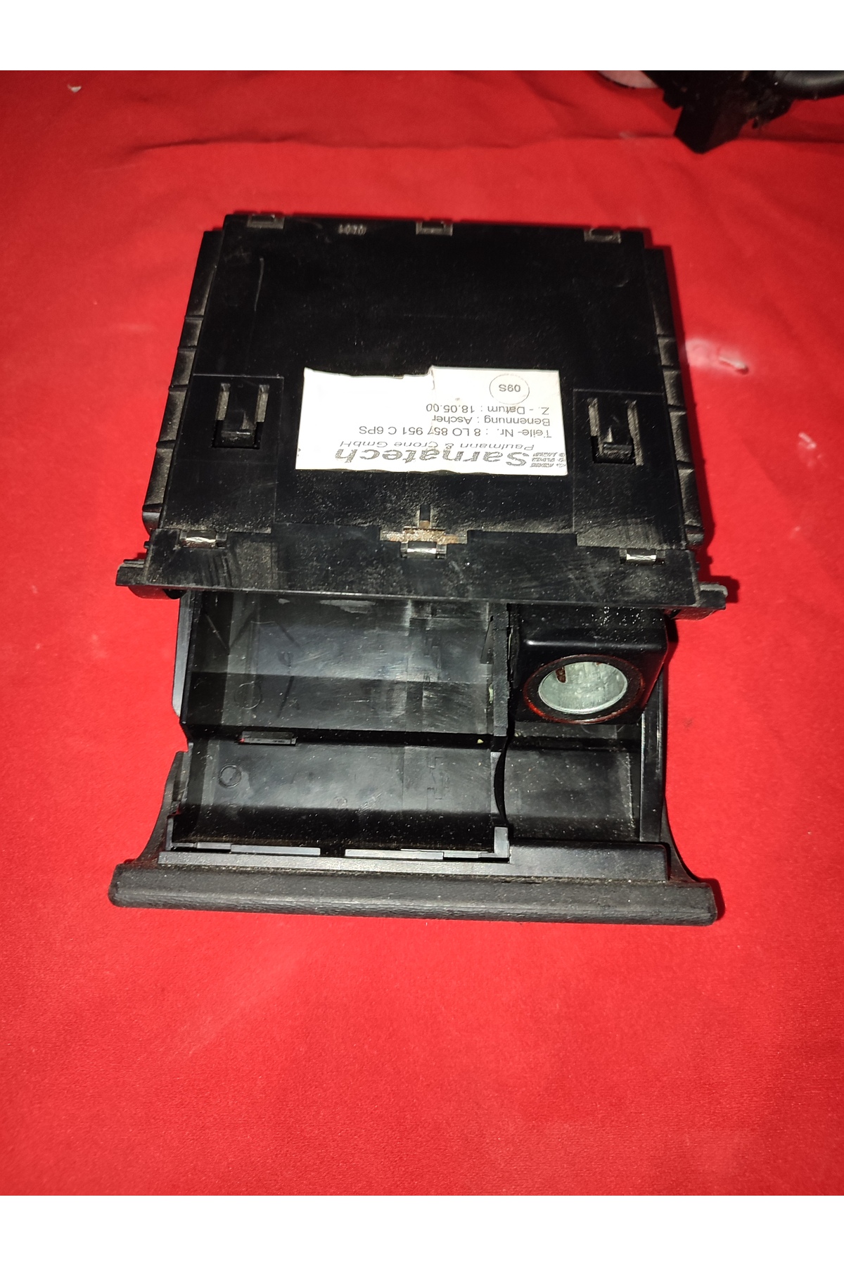 A3 8L küllük 8L0857951C