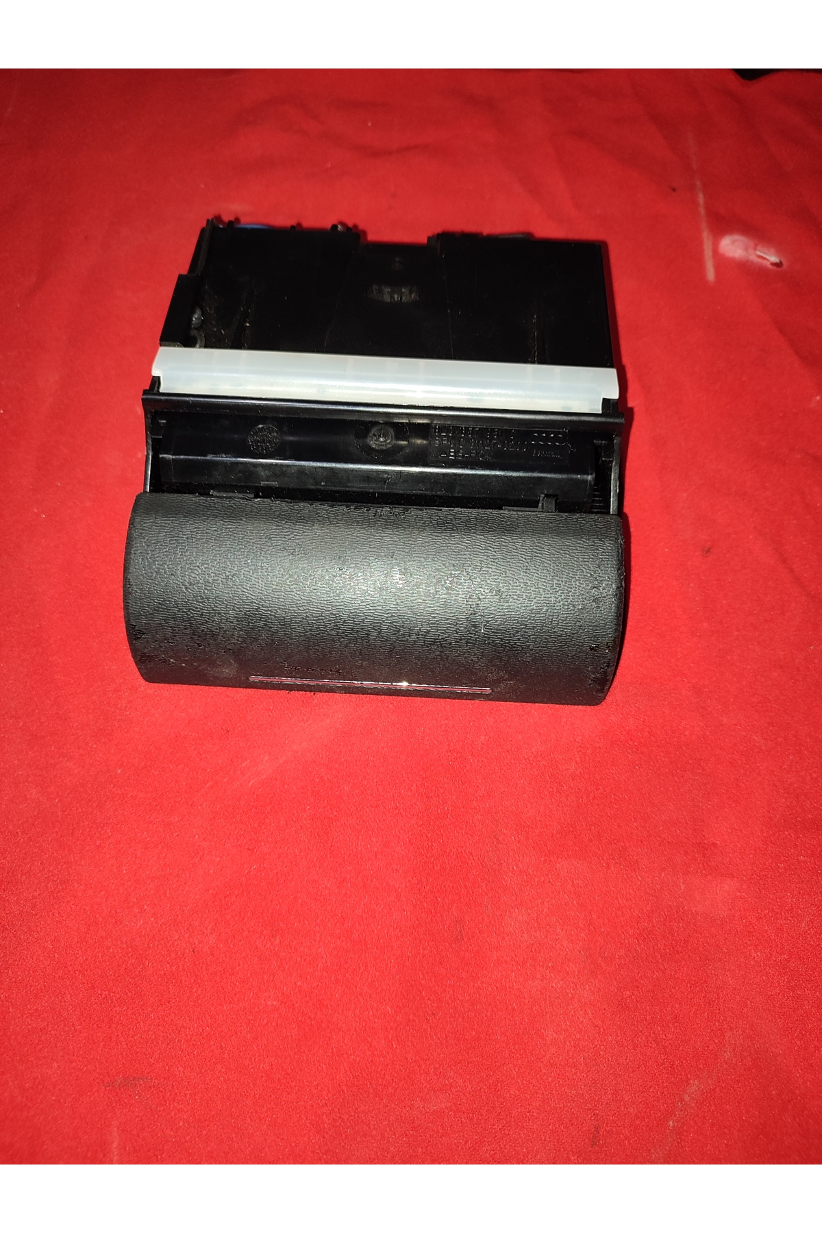 A3 8L küllük 8L0857951C - Görsel 2
