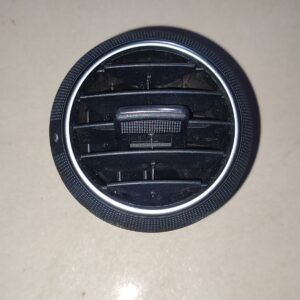 Audi A3 Havalandırma ızgarası 8P0820901A