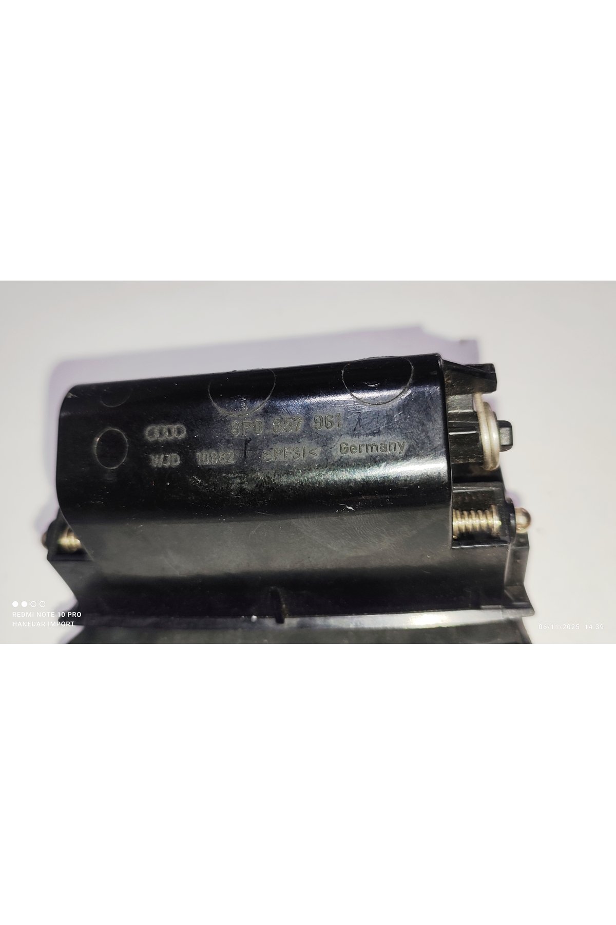 8P0857961 A3 küllük A3 arka küllük A3 8P - Görsel 3