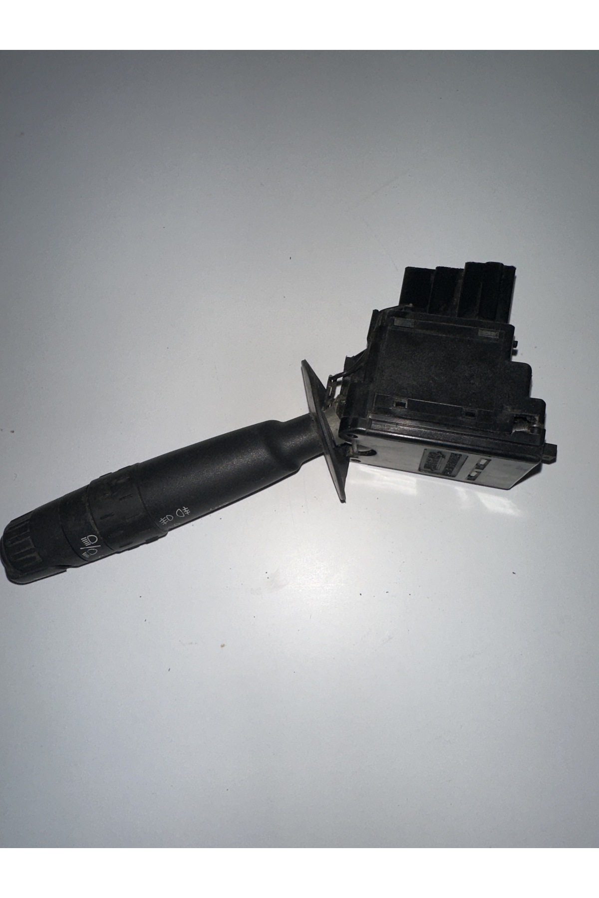 Pejo 306 Far Sinyal Korna Kolu XSara Far Sinyal Korna Kolu 96251932ZL