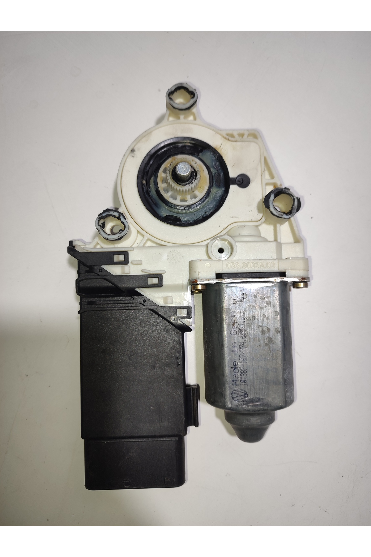 1C1959801A 9776-105404-301 Golf 4 sol ön cam motoru Bora sol ön cam motoru - Görsel 3