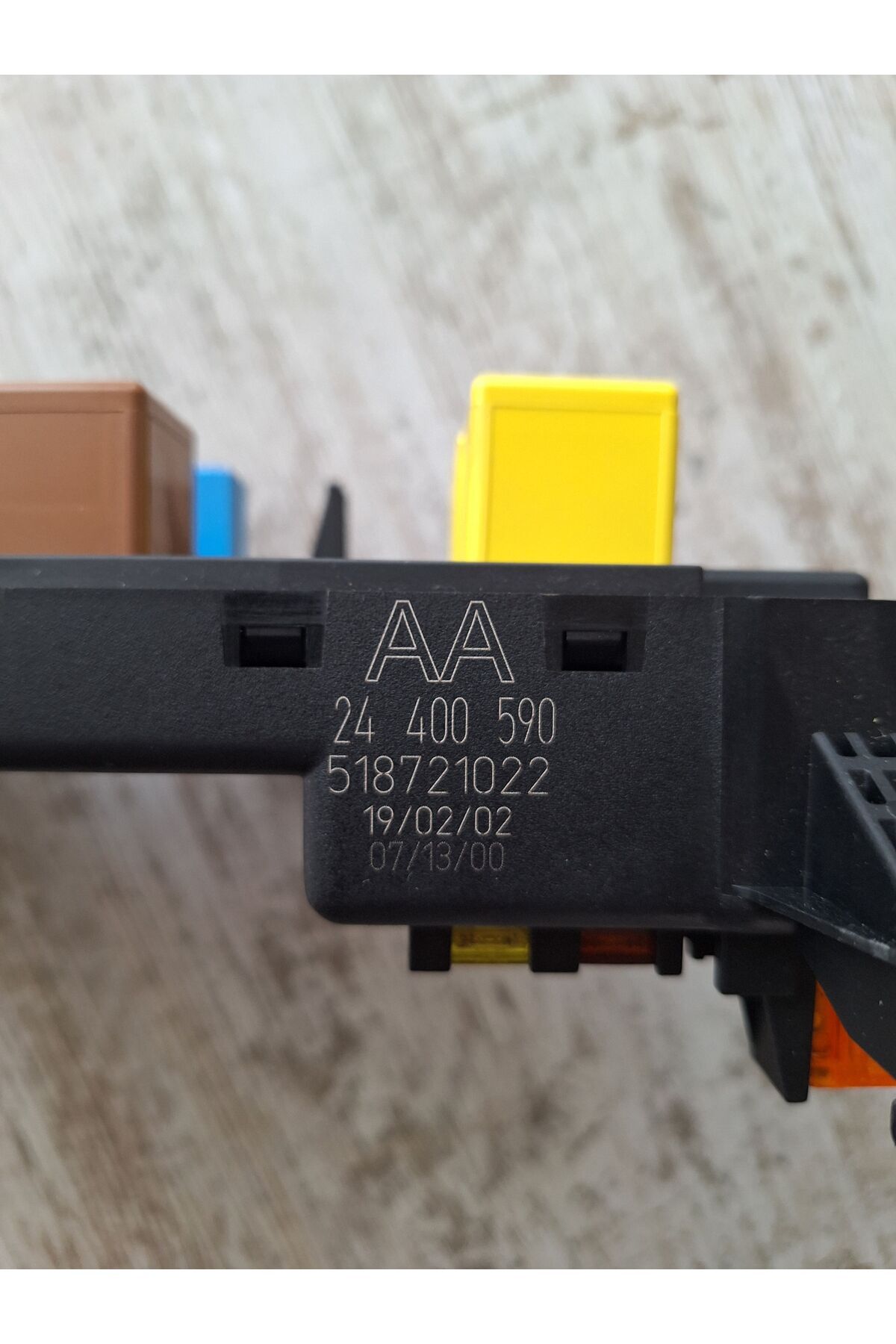 Opel Vectra C Sigorta kutusu GM 09226554 BZ 460023260 AA - Görsel 2