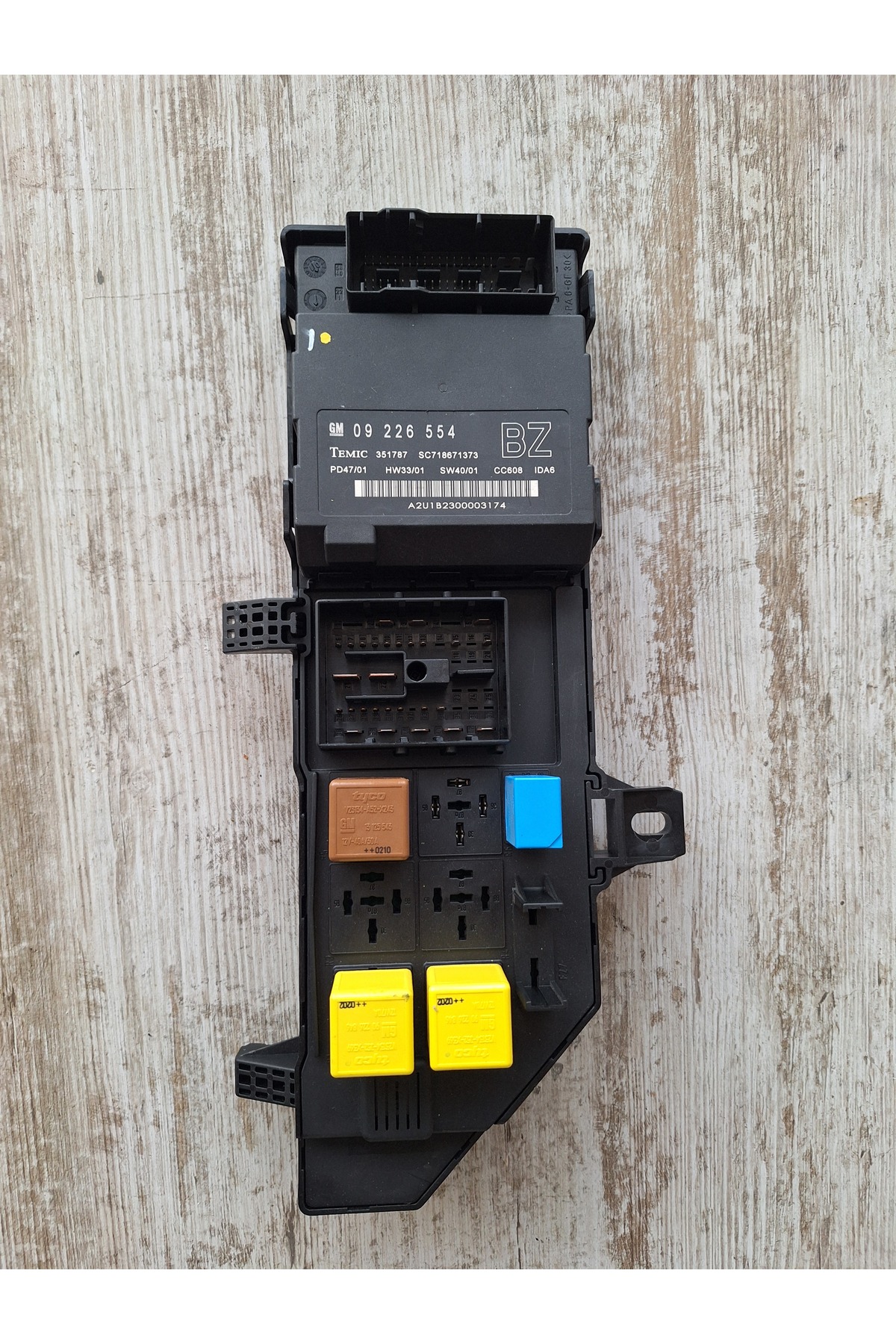 Opel Vectra C Sigorta kutusu GM 09226554 BZ 460023260 AA - Görsel 3