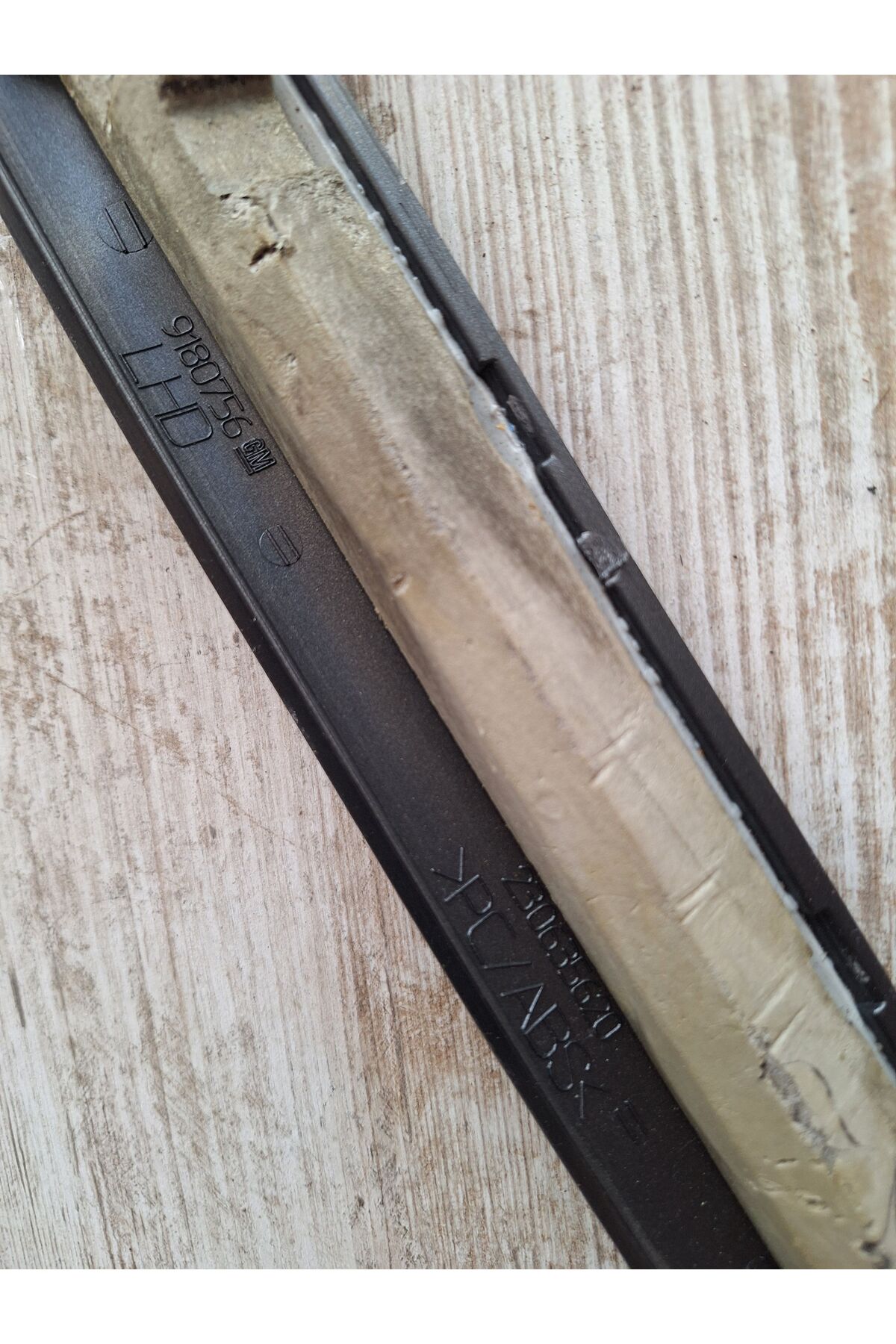 Opel Vectra C Torpido çıtası Ön konsol trim GM 9180756 - Görsel 3