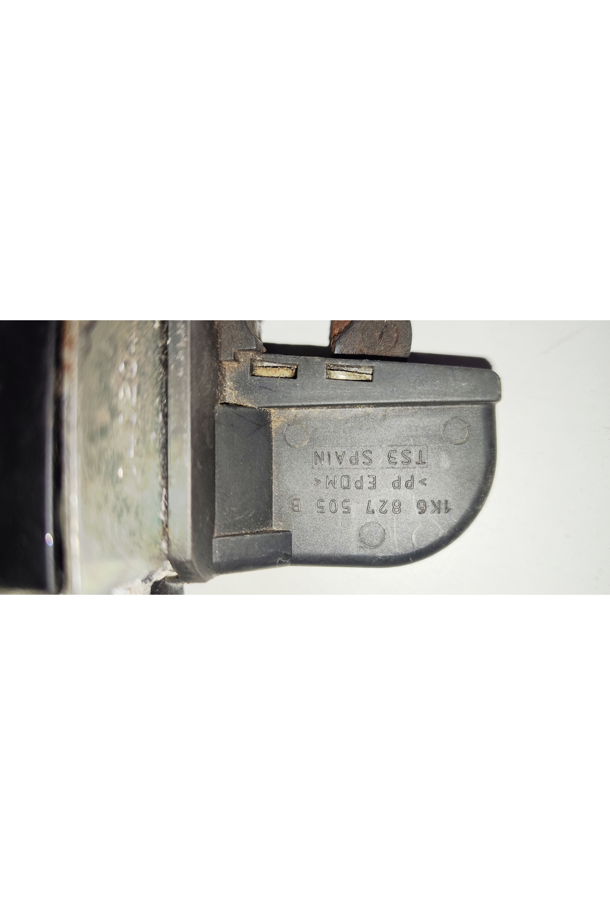 Leon VW Golf 5 Passat B6 CC Jetta Caddy Bagaj Kilidi 1K6827505 - Görsel 2