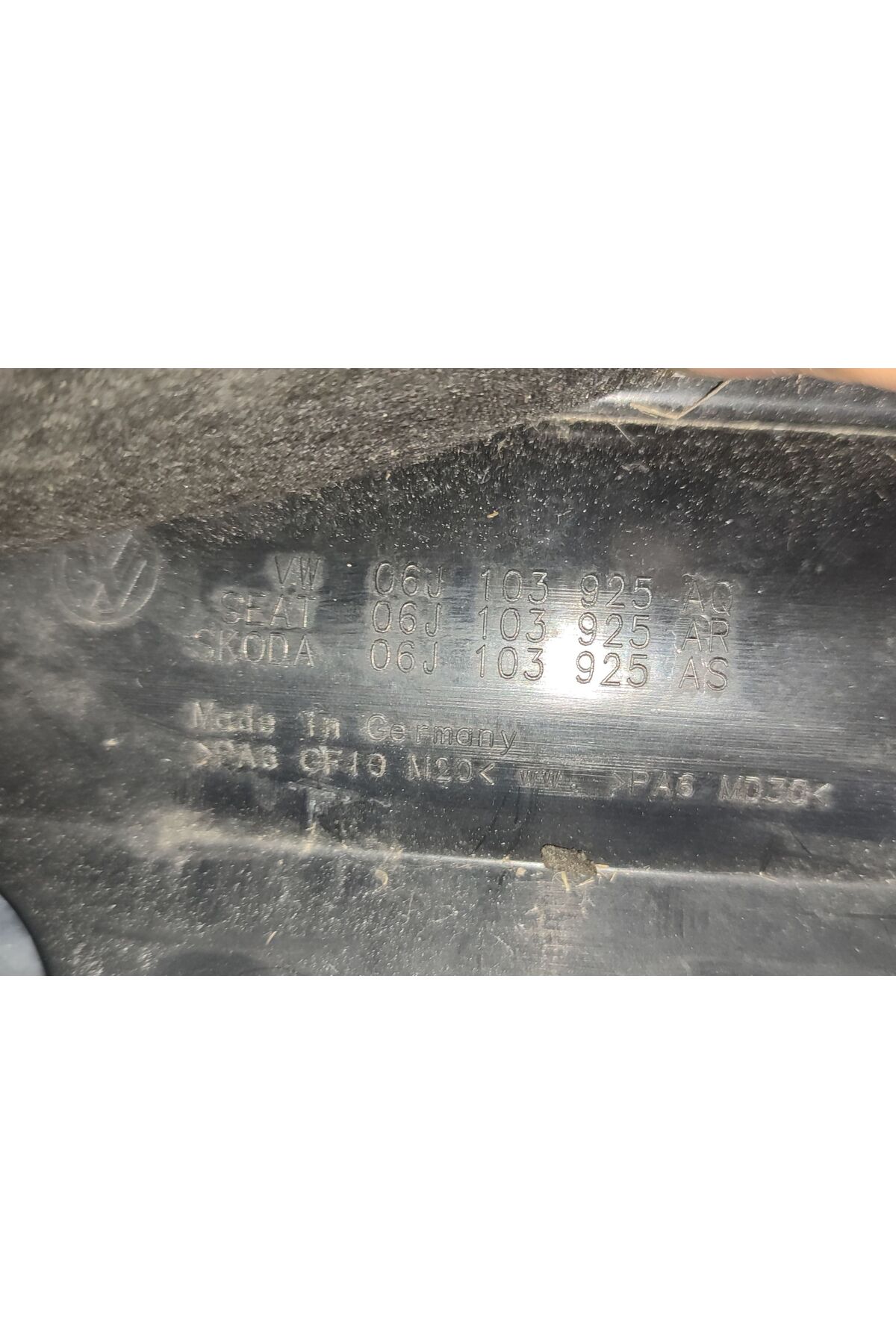 1.8T 2.0T 06J103925 VW Beetle Golf Jetta Passat B6 CC Eos için Motor Kapağı - Görsel 3