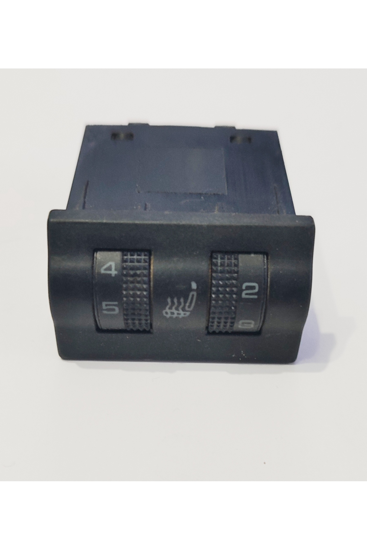 Octavia Koltuk Isıtma Tuşu 1U0963563B oem