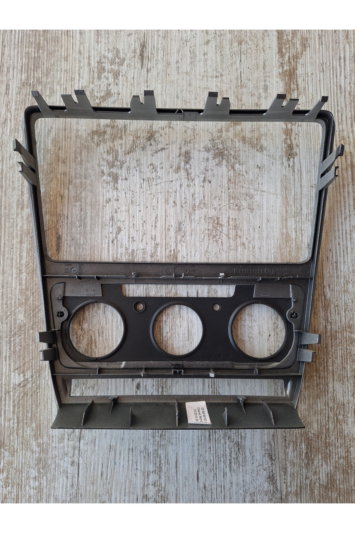 Skoda Octavia Teyp Ekran çerçevesi Panel çerçeve 1Z0858069 - Görsel 3