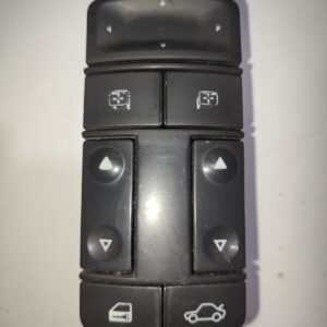 Vectra C sol ön cam düğmesi ayna katlamasız model 09185952